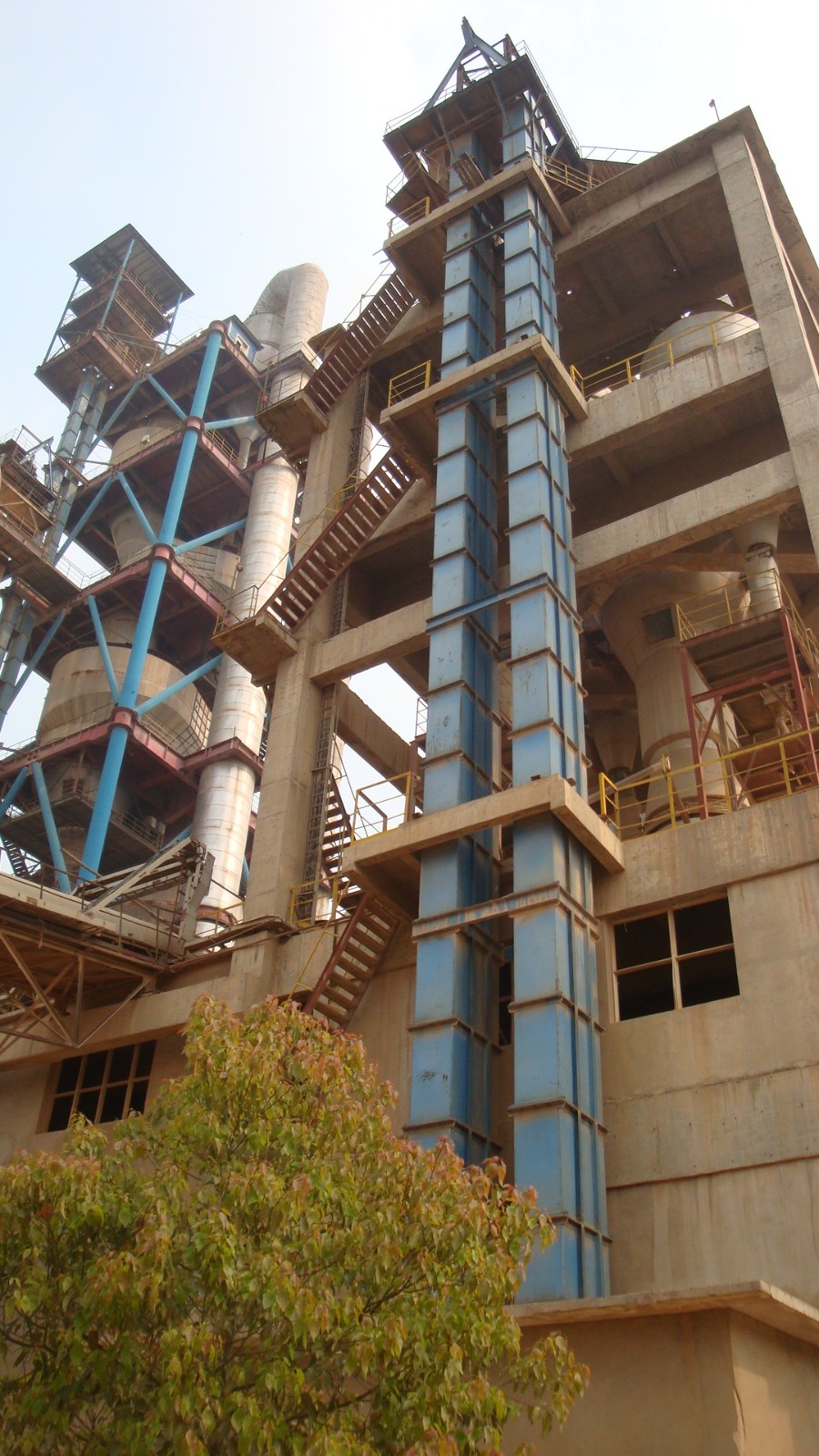 Central Chain Bucket Elevator